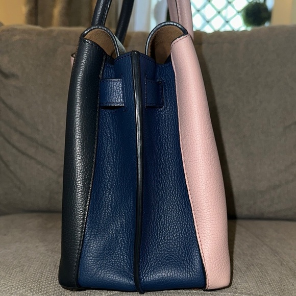 MCM  Bag - Picture 4 of 17